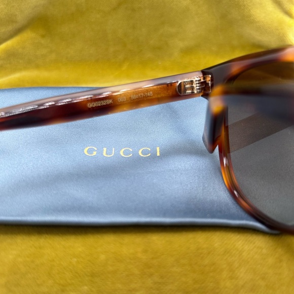 Gucci Brown Tortoiseshell Sunglasses